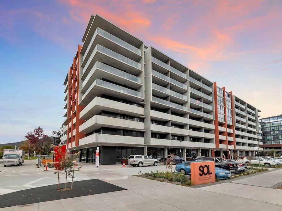 Modern 1-bedroom Unit In The Heart Of Apartment